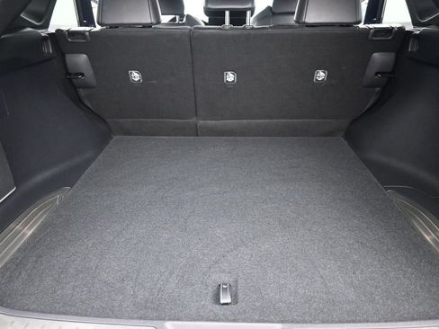 Used 2021 Toyota Venza Limited w/ Carpet Mat Package (TMS) AWD/4WD image 19