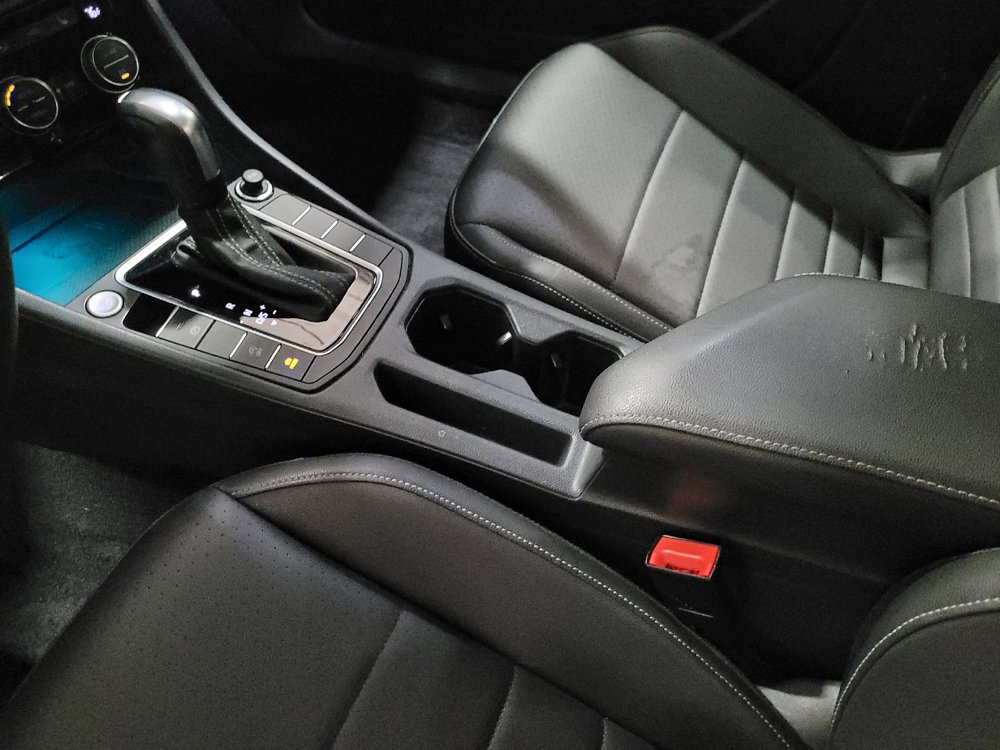 Used 2021 Volkswagen Jetta SEL FWD image 26