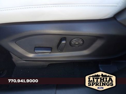 New 2026 Ford Explorer Platinum w/ LUX Leather Package AWD/4WD image 27
