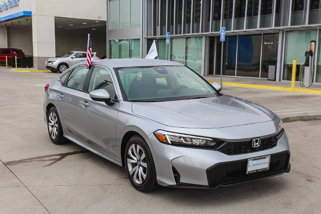 Used 2026 Honda Civic LX image 3