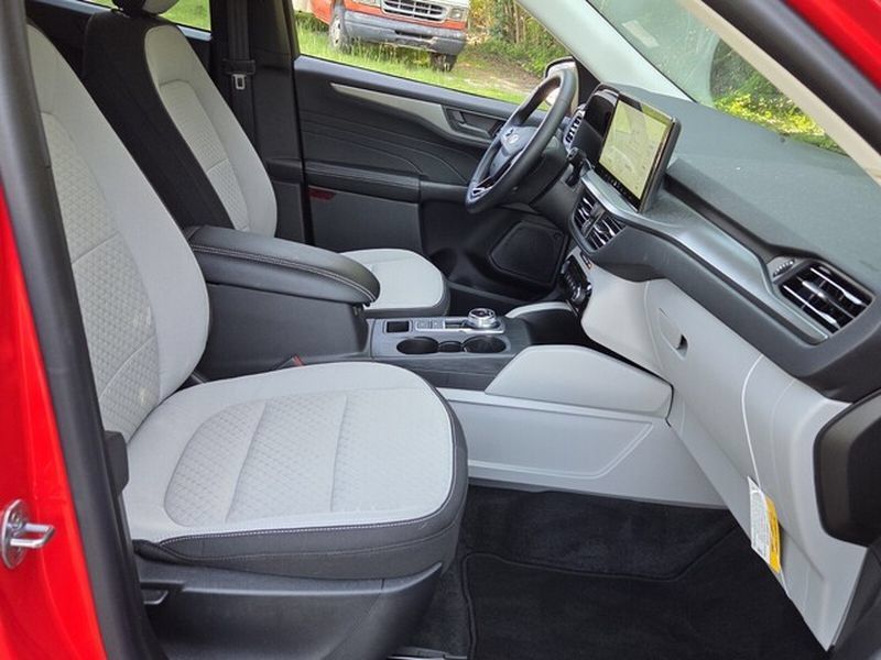 Used 2024 Ford Escape Active w/ Tech Pack #1 FWD image 13