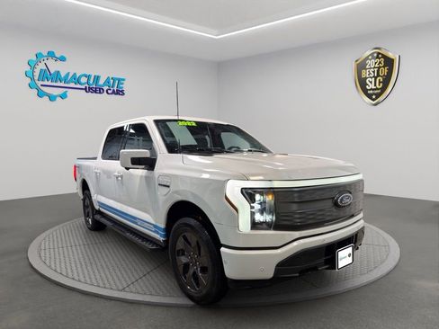 Used 2022 Ford F150 Lightning Lariat w/ Tow Technology Package image 7