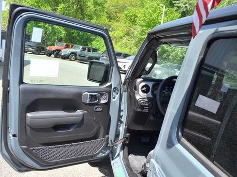 New 2026 Jeep Wrangler Unlimited Sport AWD/4WD image 12