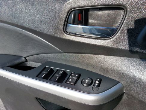 Used 2016 Honda CR-V Touring image 28