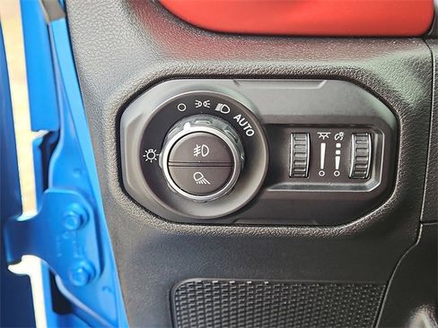 Used 2021 Jeep Gladiator Rubicon image 18