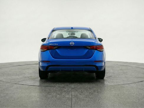 Used 2025 Nissan Sentra SV FWD image 7