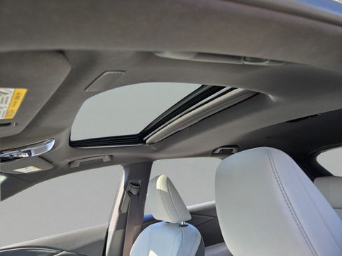 Used 2025 Lexus RX 350 Premium Plus w/ Accessory Package (Z1) FWD image 25