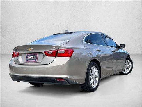 Used 2023 Chevrolet Malibu LT FWD image 2