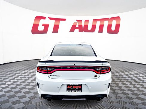 Used 2020 Dodge Charger Scat Pack image 6