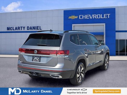 Used 2025 Volkswagen Atlas SE FWD image 5