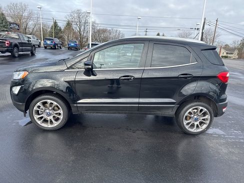 Used 2022 Ford EcoSport Titanium image 4