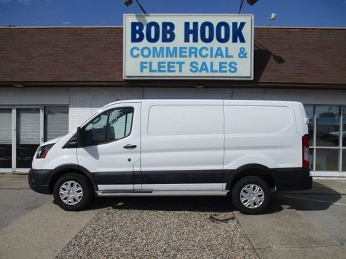Used 2024 Ford Transit 250 Low Roof w/ Exterior Upgrade Package RWD image 56