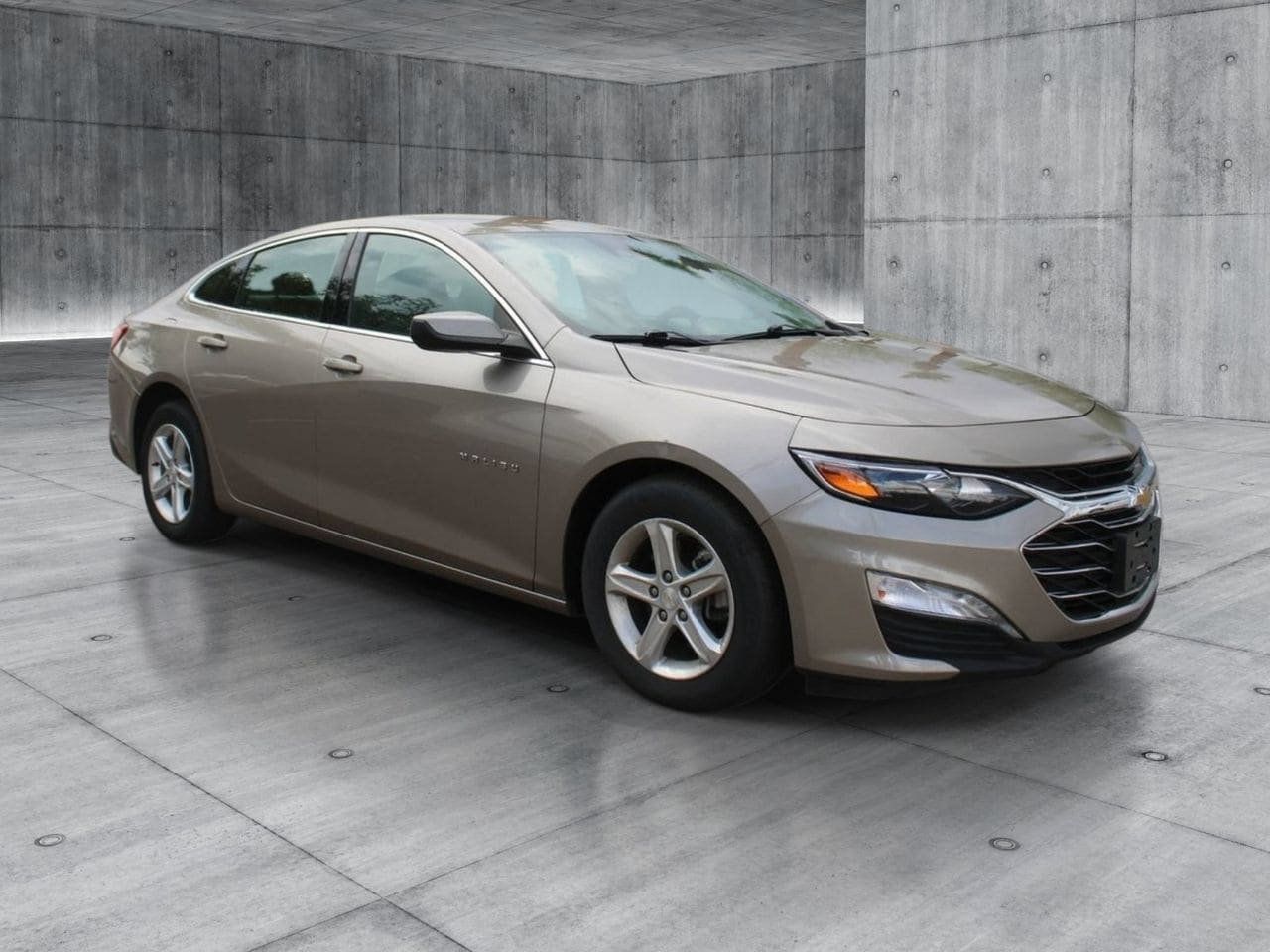 Used 2023 Chevrolet Malibu LT FWD image 7