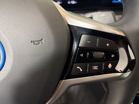 Certified 2025 BMW i4 xDrive40i w/ Premium Package image 20