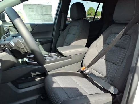 New 2026 Chevrolet Equinox LT FWD image 7