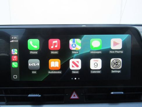 Used 2023 Kia Sportage EX image 9