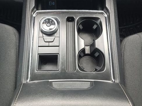 Certified 2022 Ford Expedition XLT RWD image 43