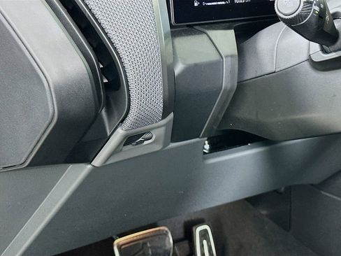 Used 2026 BMW X3 xDrive30 w/ Premium Package image 10