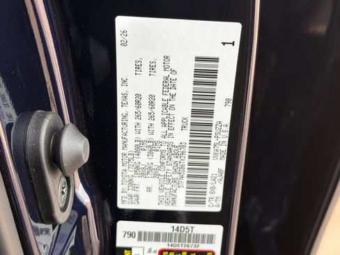 New 2026 Toyota Tundra Platinum image 34