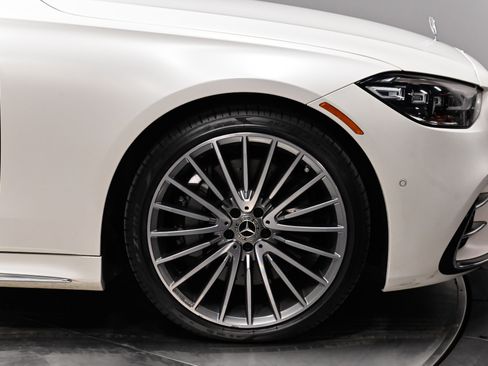 Used 2023 Mercedes-Benz S 580 4MATIC Sedan w/ AMG Line image 55