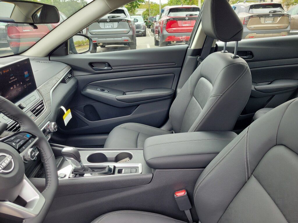 New 2026 Nissan Altima 2.5 SV FWD image 16