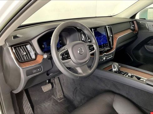 Used 2023 Volvo XC60 T8 Plus w/ Protection Package Premier image 14