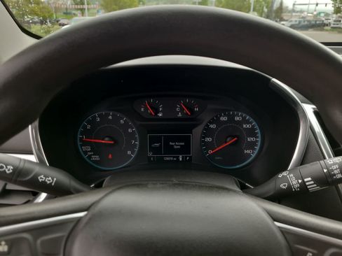Used 2018 Chevrolet Equinox LT AWD/4WD image 26