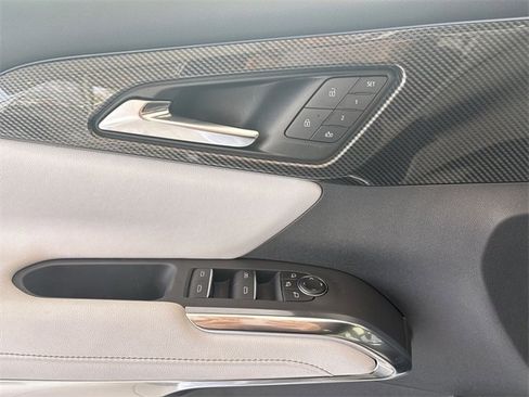 Certified 2024 Chevrolet Traverse RS image 27