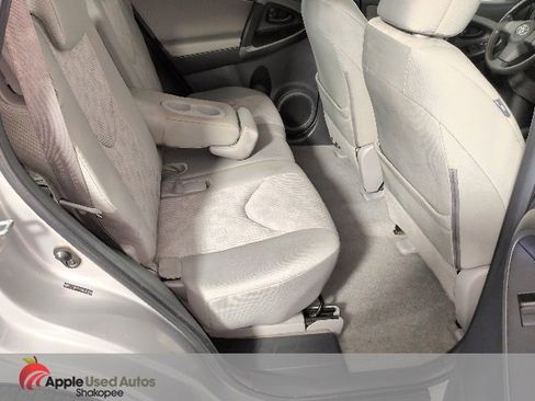 Used 2010 Toyota RAV4 4WD image 32