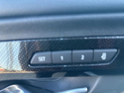 Used 2023 GMC Terrain AT4 AWD/4WD image 8