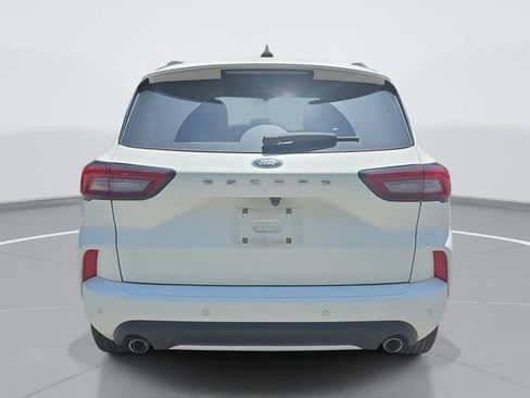 Used 2024 Ford Escape ST-Line w/ Tech Pack #1 FWD image 5