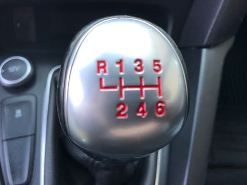 Used 2016 Ford Focus ST image 14