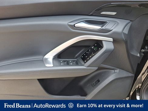 Used 2025 Audi Q5 Premium Plus w/ Premium Plus AWD/4WD image 16