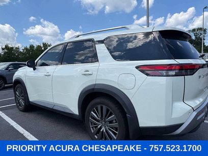 Used 2022 Nissan Pathfinder SL w/ SL Premium Package