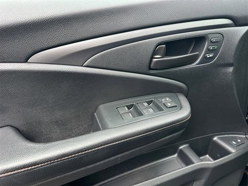 Used 2023 Honda Passport TrailSport image 36