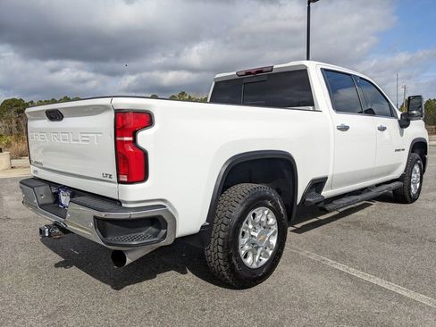 Used 2024 Chevrolet Silverado 2500 LTZ w/ LTZ Plus Package image 26