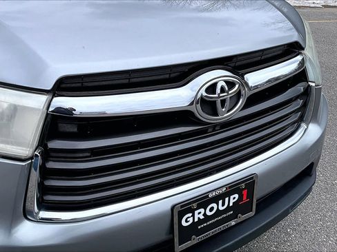 Used 2016 Toyota Highlander XLE image 32