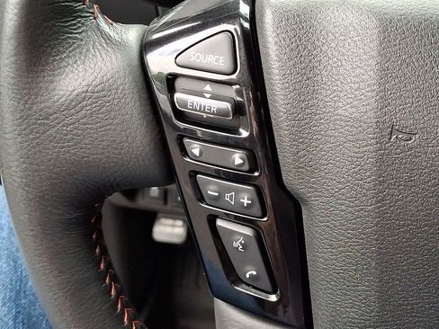 Used 2024 Nissan Frontier PRO-4X w/ Pro Convenience Package AWD/4WD image 21