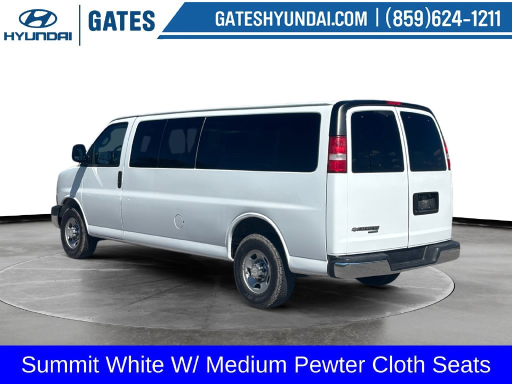 Used 2016 Chevrolet Express 3500 LT w/ LT Preferred Equipment Group RWD image 7