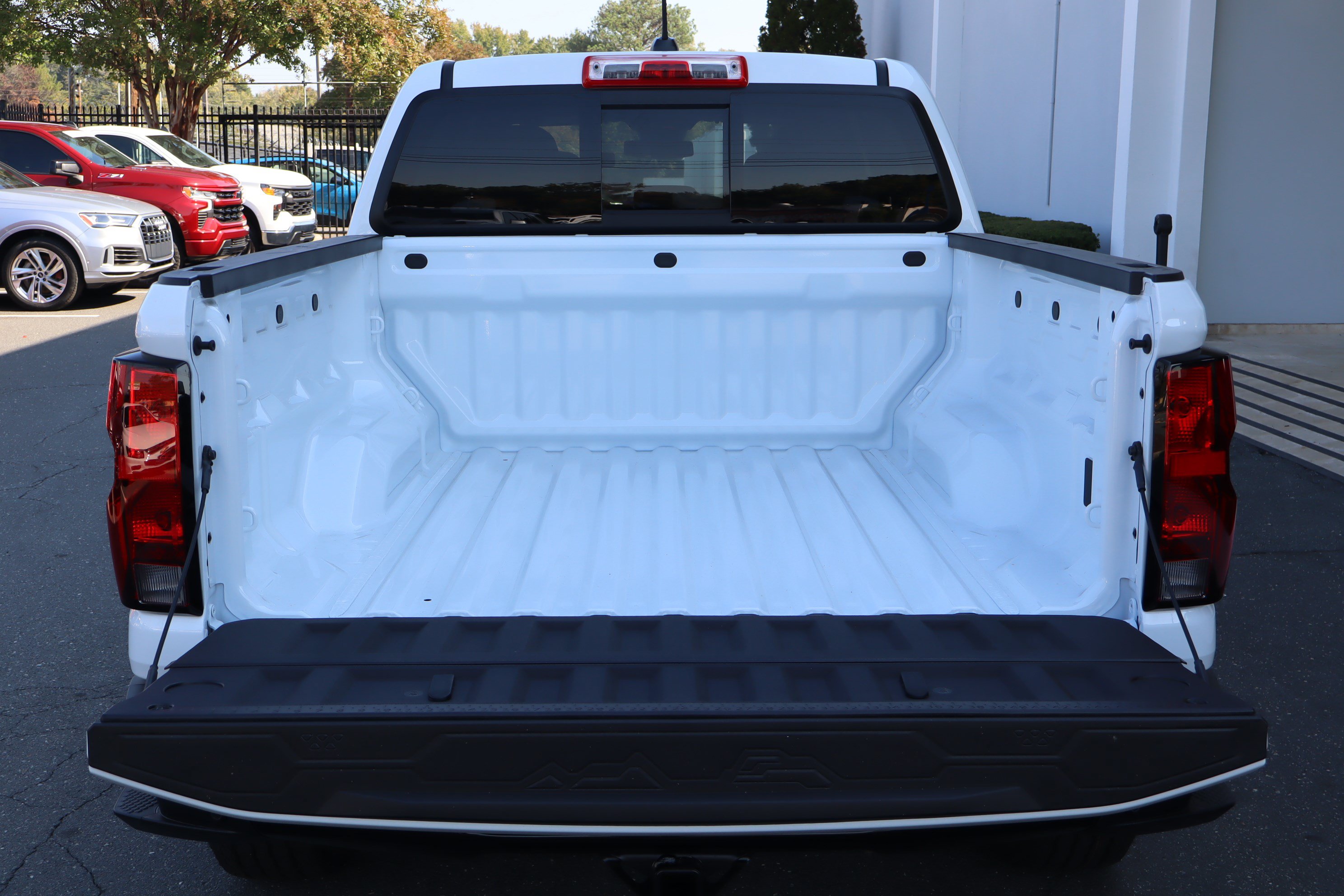 New 2026 Chevrolet Colorado Trail Boss AWD/4WD image 9