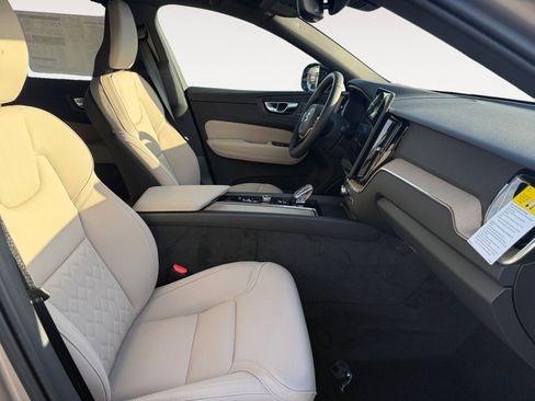 New 2026 Volvo XC60 B5 Plus w/ Protection Package Premier image 15