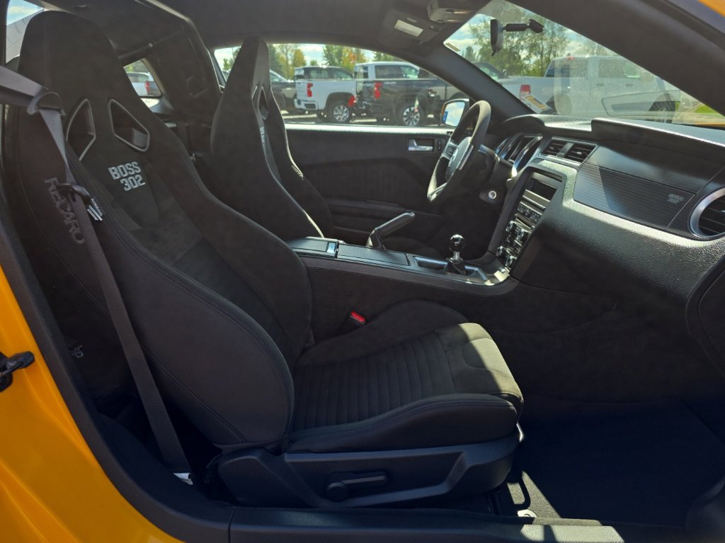 Used 2013 Ford Mustang Boss 302 RWD image 26