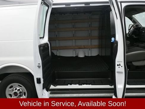 Used 2025 GMC Savana 2500 w/ Driver Convenience Package RWD image 16