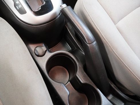 Used 2015 Chevrolet Cruze LT image 7