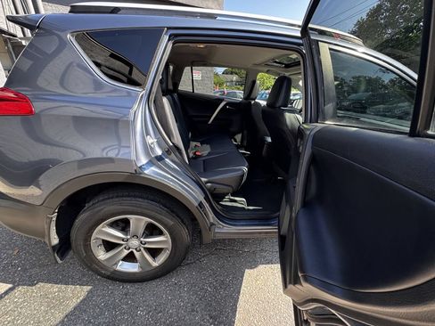 Used 2013 Toyota RAV4 Limited AWD/4WD image 15