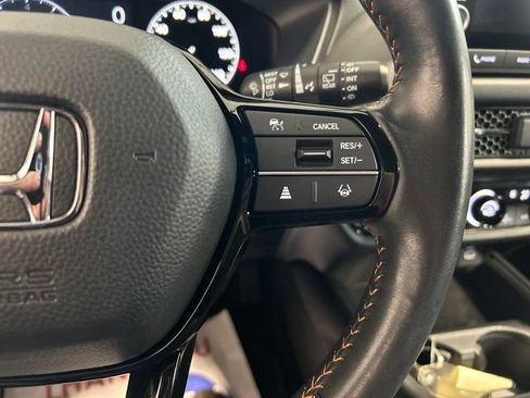 Certified 2025 Honda HR-V Sport image 27