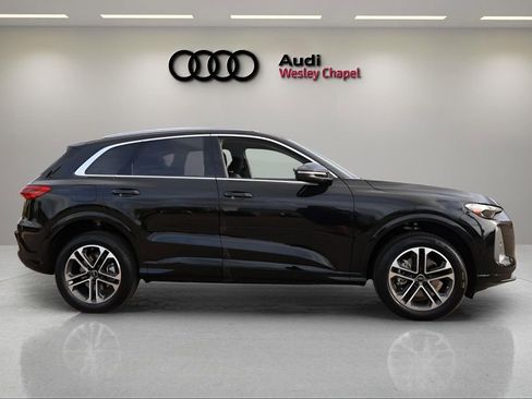 New 2025 Audi Q5 Premium Plus image 6