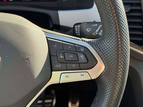 Used 2023 Volkswagen Atlas SEL R-Line image 22