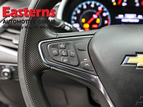 Used 2024 Chevrolet Malibu LT FWD image 15