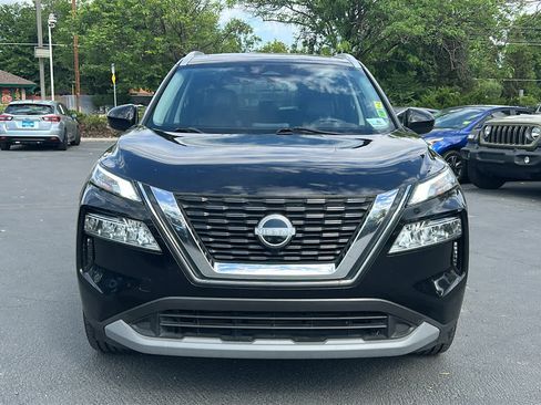 Used 2023 Nissan Rogue SV w/ SV Premium B Package AWD/4WD image 2